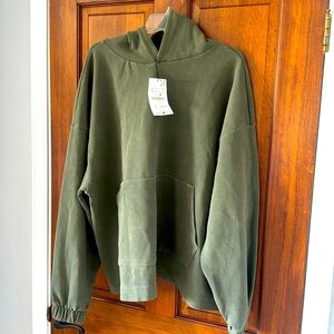 NWT- Zara army green hoodie-Men XL
